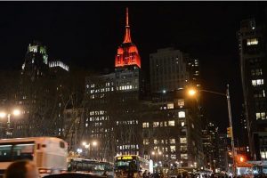 Empire State 'Noel'e hazır