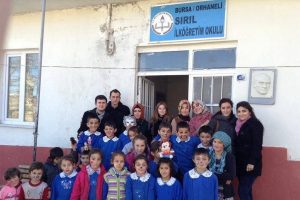 Uludağ &Uuml;niversitesi'nden &ouml;ğrencilere yardım