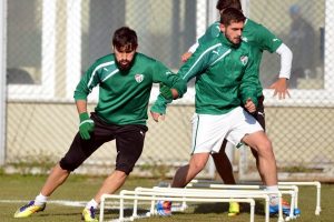 Bursaspor hız kesmedi