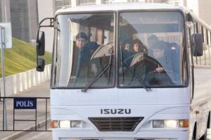 Belediye polise otob&uuml;s vermedi