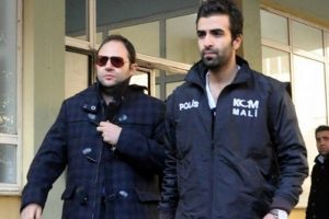 Ortağı bakan danışmanı olmuş