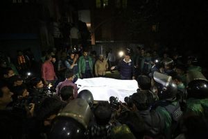 Bangladeş'te silahlı saldırı