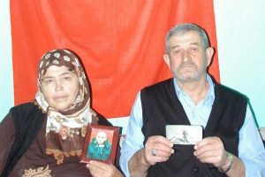 Oğlunun şehit sayılabilmesi i&ccedil;in....