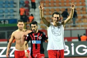 Gen&ccedil;lerbirliği Antalyaspor'u ge&ccedil;ti