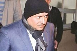 S&uuml;rpriz tanıklar mı var?