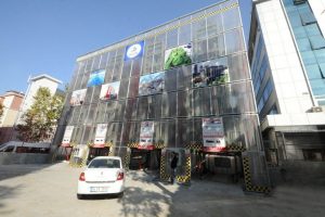 7 ara&ccedil;lık alana 48 ara&ccedil; park edilebilecek