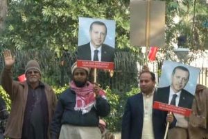Erdoğan'a sevgi seli