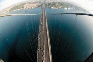 K&ouml;pr&uuml;n&uuml;n dengesi bozuldu