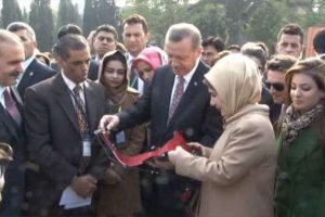 Erdoğan K&uuml;lt&uuml;r K&ouml;y&uuml;'n&uuml; gezdi