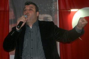 T&uuml;rkiye parti devletine gidiyor