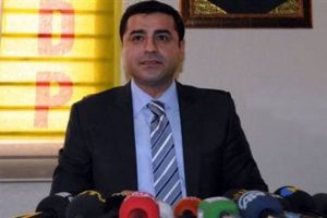 Tek BDP'li r&uuml;şvetten tutuklanmadı