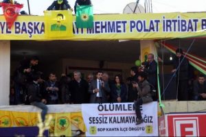 Demirtaş, Erdoğan'a y&uuml;klendi