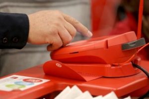"40 milyon kişinin bilgileri &ccedil;alındı"