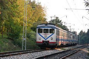Trenin altında can verdi!