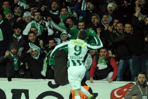 Bursaspor 7 ma&ccedil;tır yenilmiyor