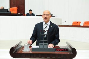 Bursa Milletvekili &Ouml;zt&uuml;rk b&uuml;t&ccedil;eyi değerlendirdi