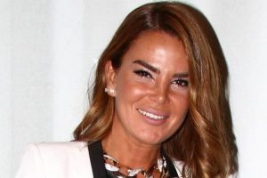 &Ouml;zlem Yıldız, takip&ccedil;ilerini uyardı!