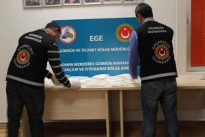 Zehir tacirlerine b&uuml;y&uuml;k vurgun