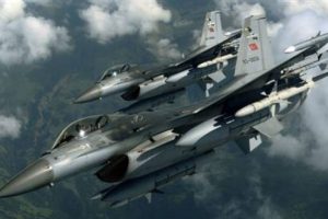 Yunanistan sınırında sıcak anlar
