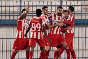 Olimpiakos ilk yarıyı namağlup bitirdi