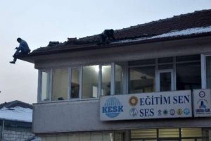 Bolu'da iş&ccedil;iler y&uuml;rekleri ağza getirdi