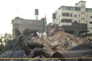 İsrail u&ccedil;akları Gazze'yi bombaladı