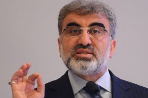 H&uuml;k&uuml;met'ten istifalar hakkında ilk a&ccedil;ıklama
