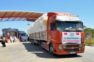 'Hayat Konvoyu' Suriye yolunda