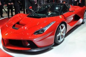 Ferrari'den b&uuml;y&uuml;k jest!