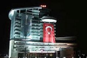 Aday g&ouml;sterilmedi genel merkezi bastı!