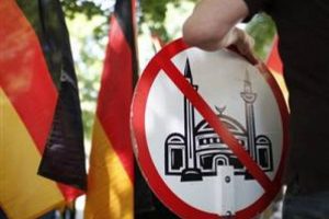 T&uuml;rklerin camileri hedefte