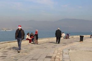 Doğuda kar İzmir'de g&uuml;neş