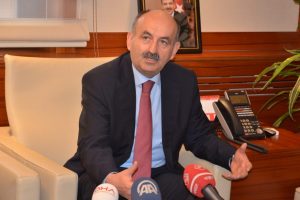M&uuml;ezzinoğlu: Bayraktar kendisine yakışanı yapmış