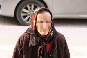 70'lik nineye fuhuş g&ouml;zaltısı