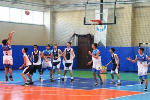 Nil&uuml;fer'de &ouml;ğrenciler spora doyacak