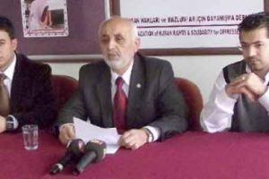 Mazlumder: 28 Şubat bitmedi h&acirc;l&acirc; s&uuml;r&uuml;yor