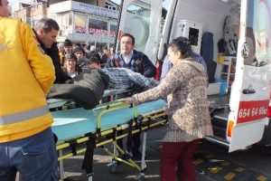 Otomobilin &ccedil;arptığı yaya &ouml;ld&uuml;