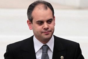 En &ccedil;ok hangi bakanı merak ettik?