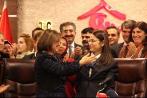 Fatma Şahin, g&ouml;revi devretti