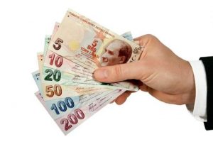 Değişecek ehliyetlerden 15 TL alınacak