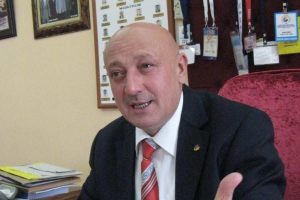 &Ccedil;ift&ccedil;i yağış bekliyor
