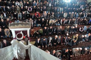 Cuma hutbesinde "kendinizi sorgulayın" denilecek