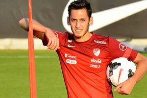 &Ccedil;alhanoğlu'na 'sus' emri!
