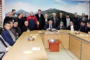 "Ama&ccedil; Başbakana kelep&ccedil;e takmak"
