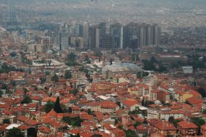 Konut sekt&ouml;r&uuml;nden uyarı var: "Ağınızı yorgana g&ouml;re uzatın!