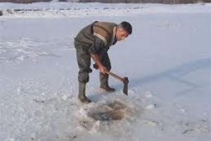 Baltalı dirgenli balık avı