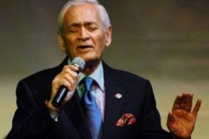 Adnan Şenses'in cenazesinde g&ouml;zyaşları sel oldu!