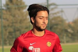 "Tarık Beşiktaş ile g&ouml;r&uuml;ş&uuml;yor"
