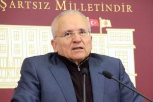 Neden istifa ettiğini a&ccedil;ıkladı