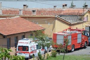 Sigara &ccedil;almışlar &ccedil;&uuml;nk&uuml;...